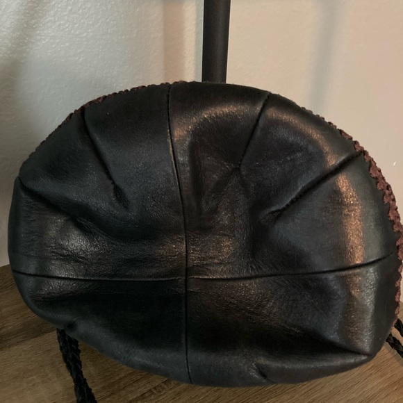 **SOLD** The Sak Drawstring Bucket Bag Black - Picture 3 of 8